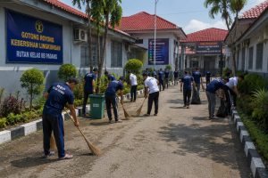 Gotong Royong Kebersihan Lingkungan